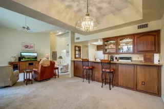 Photo #3: 6154831 Listing