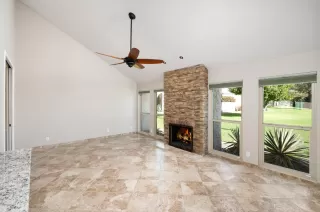 Photo #2: 6155031 Listing 