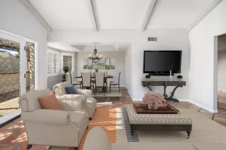 Photo #2: 6155059 Listing 