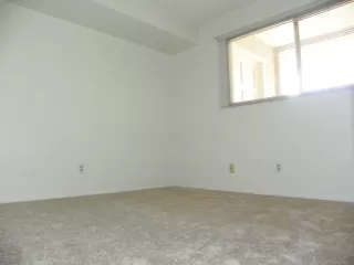 Photo #5: 6155129 Listing