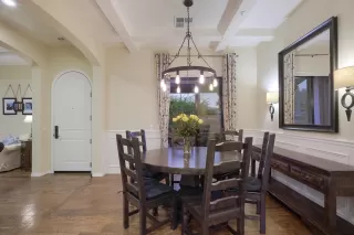 Photo #4: 6155150 Listing 