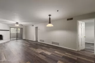 Photo #1: 6155414 Listing