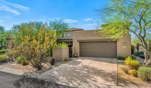 MLS: 6155461 Condo For Sale