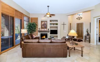 Photo #2: 6155461 Listing 