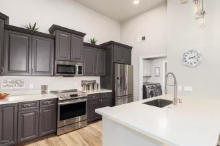 Photo #3: 6155586 Listing