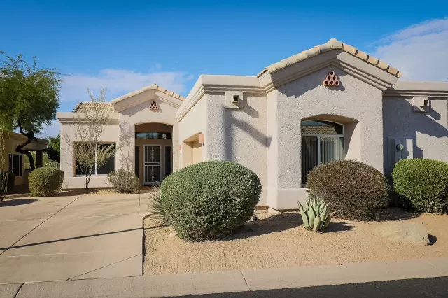 MLS: 6155889 Condo For Sale