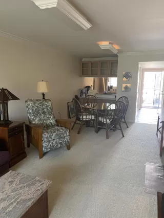 Photo #6: 6156042 Listing