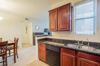 Photo #6: 6156363 Listing 