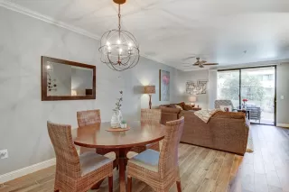 Photo #3: 6156366 Listing 