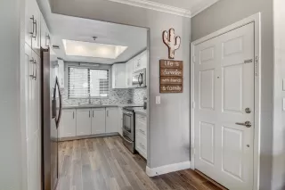 Photo #6: 6156366 Listing 