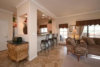 Photo #2: 6156393 Listing 