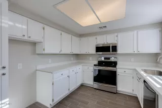 Photo #2: 6156576 Listing