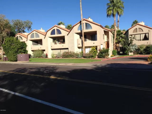 MLS: 6156762 Condo For Sale