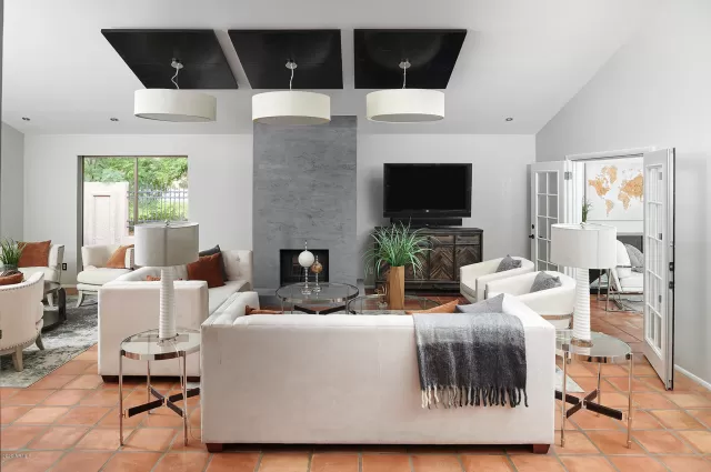 MLS: 6156853 Condo For Sale