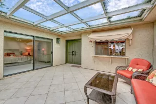 Photo #4: 6156944 Listing