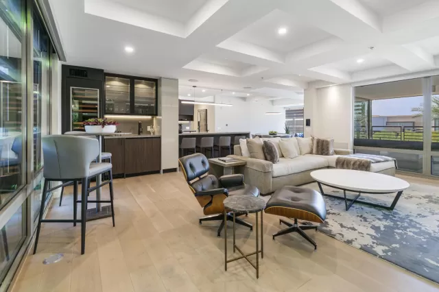 MLS: 6156986 Condo For Sale