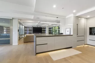 Photo #4: 6156986 Listing