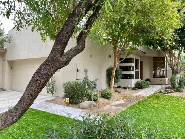 MLS: 6157004 Condo For Sale