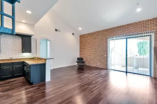 Photo #1: 6157313 Listing