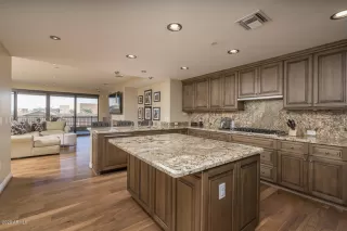 Photo #3: 6157576 Listing