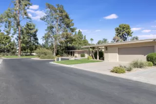 Photo #2: 6157667 Listing