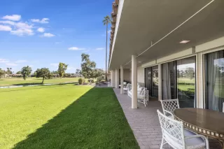 Photo #5: 6157667 Listing