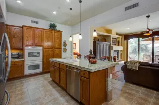 Photo #6: 6157704 Listing