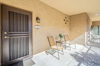 Photo #4: 6157750 Listing
