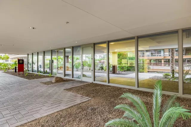 MLS: 6157778 Condo For Sale