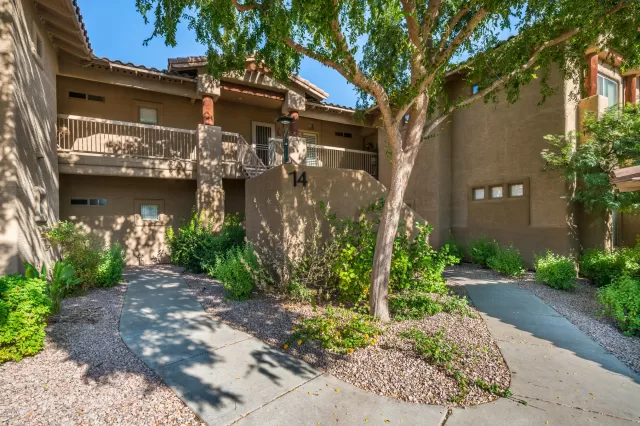MLS: 6157832 Condo For Sale