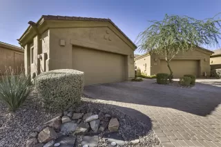 Photo #2: 6157877 Listing