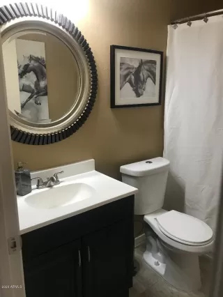 Photo #5: 6158198 Listing