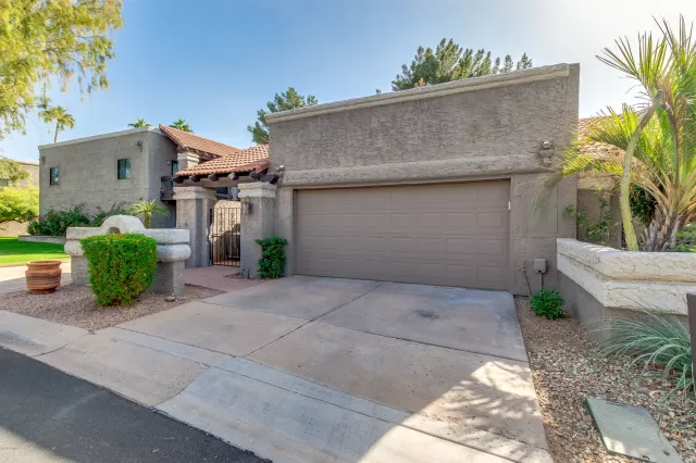 MLS: 6158306 Condo For Sale