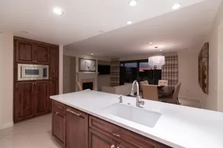 Photo #4: 6158636 Listing