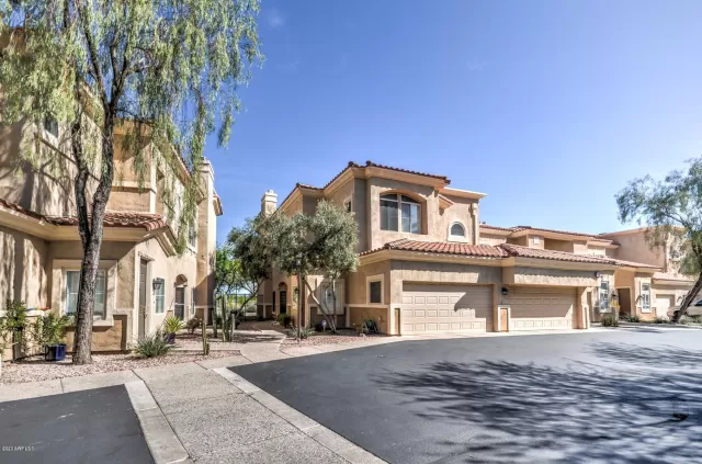 MLS: 6158678 Condo For Sale