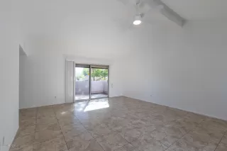Photo #3: 6158688 Listing 