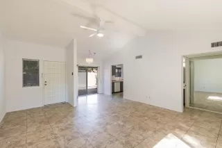 Photo #4: 6158688 Listing 
