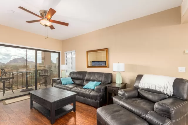 MLS: 6158965 Condo For Sale
