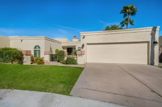 Photo #1: 6159090 Listing