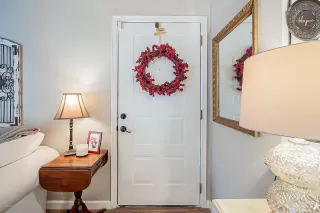 Photo #2: 6159121 Listing 