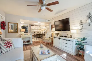 Photo #6: 6159121 Listing 