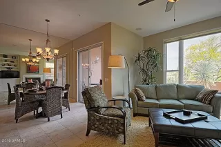 Photo #5: 6159130 Listing