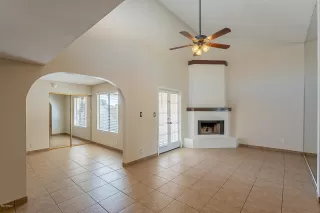 Photo #5: 6159177 Listing 