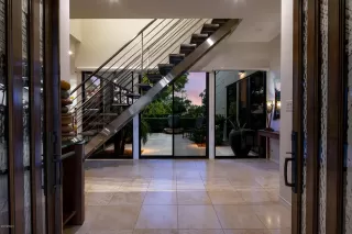 Photo #2: 6159327 Listing