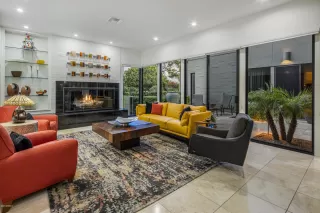 Photo #3: 6159327 Listing