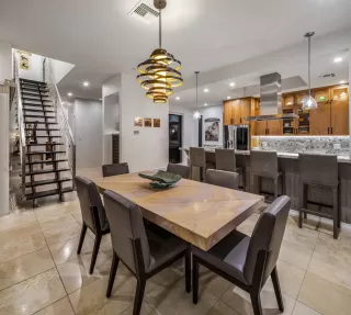 Photo #6: 6159327 Listing