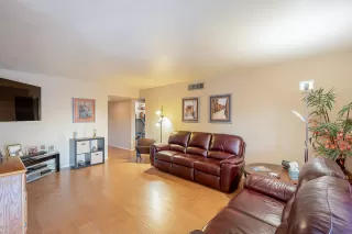 Photo #1: 6159576 Listing