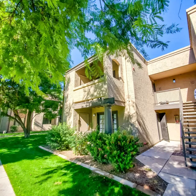 MLS: 6159604 Condo For Sale