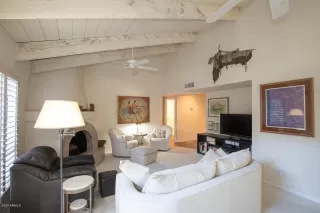 Photo #3: 6159704 Listing 