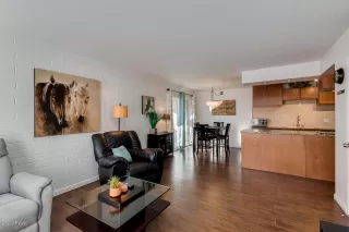 Photo #3: 6159747 Listing